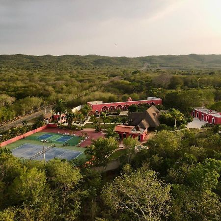 Hotel Hacienda Maria Elena Yucatan à Ticul Extérieur photo
