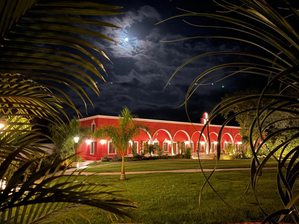 Hotel Hacienda Maria Elena Yucatan à Ticul Extérieur photo
