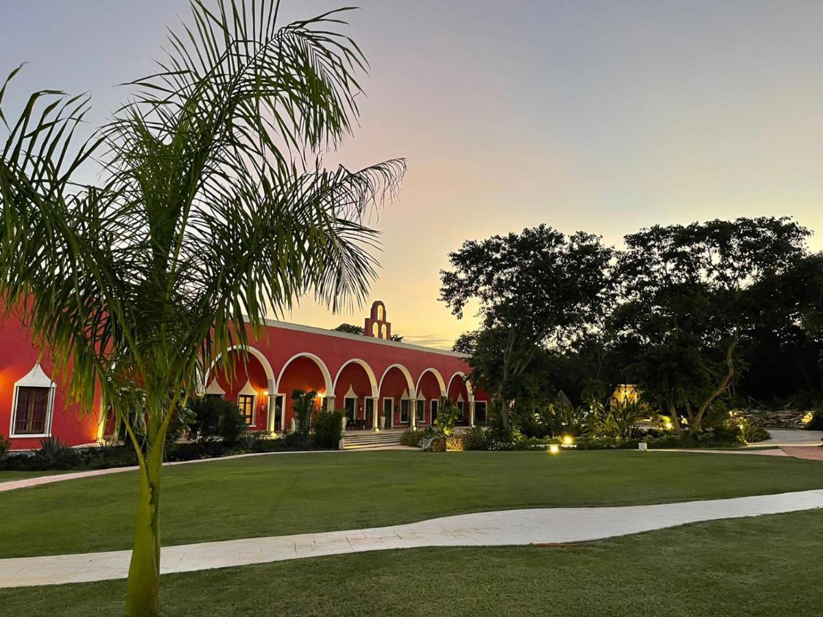 Hotel Hacienda Maria Elena Yucatan à Ticul Extérieur photo