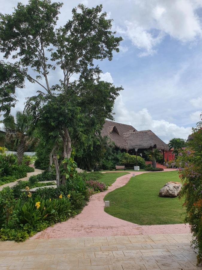 Hotel Hacienda Maria Elena Yucatan à Ticul Extérieur photo